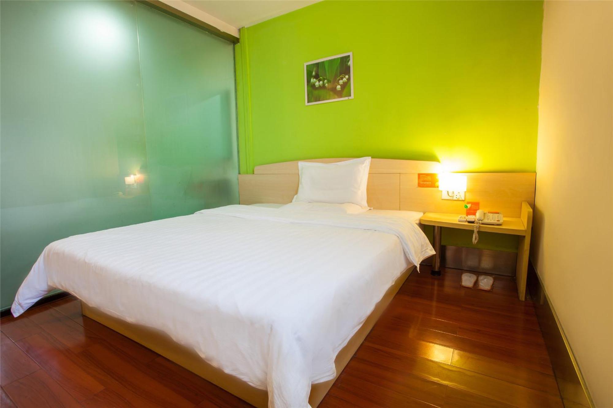 7Days Inn Guangzhou South Railway Station Huijiang Subway Station Eksteriør bilde