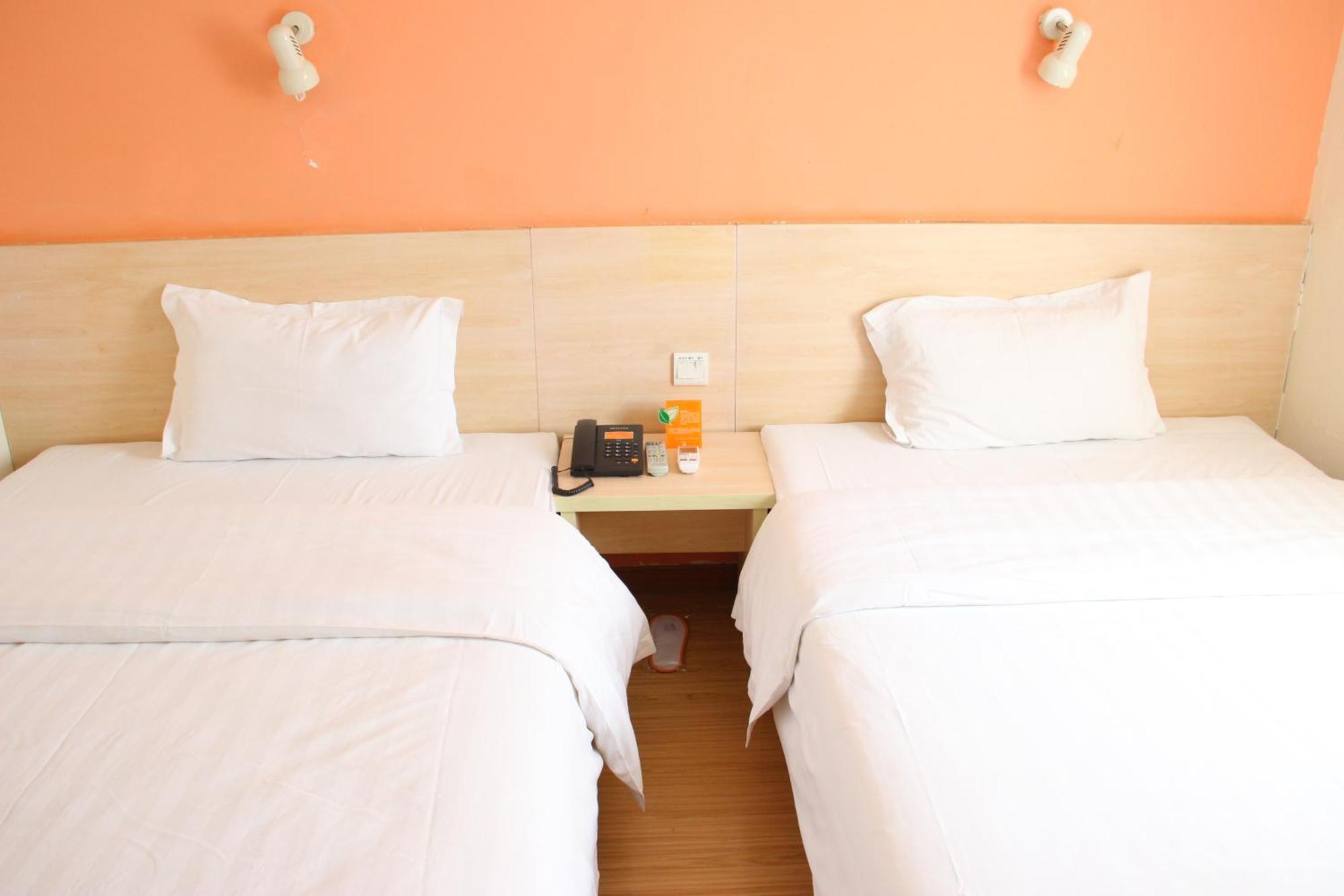 7Days Inn Guangzhou South Railway Station Huijiang Subway Station Eksteriør bilde
